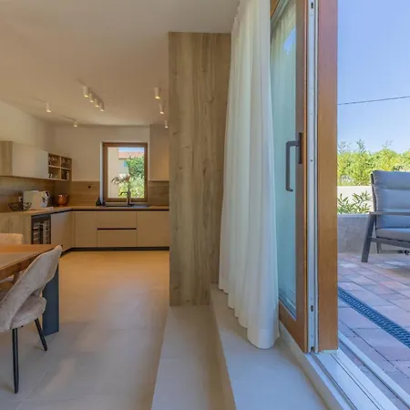 Villa Olive Court Kras Dobrinj
